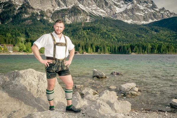 Traditionella bayerska man — Stockfoto