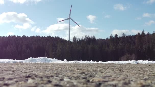 Vue Aérienne Forêt Noire Avec Énergie Éolienne Hiver Enneigé — Video
