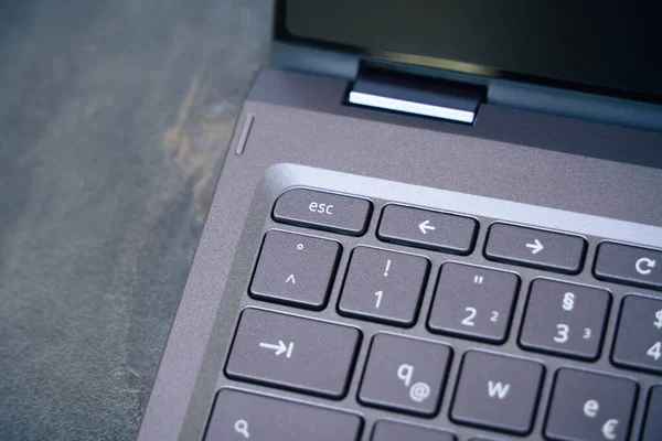 Bir Dizüstü Bilgisayarın Klavyesindeki Esc Tuşunun Resmi — Stok fotoğraf