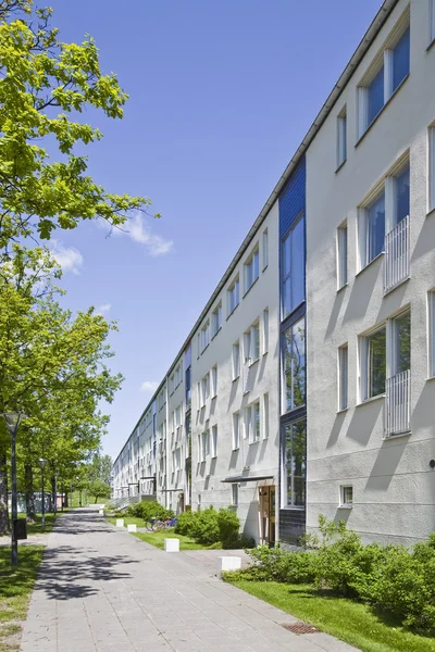 Edificio de apartamentos — Foto de Stock