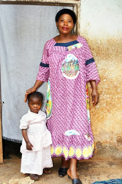 Mãe e filho africanos — Fotografia de Stock