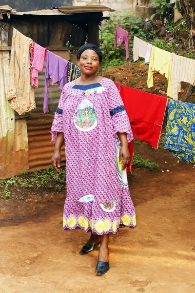 Zwangere Afrikaanse vrouw — Stockfoto