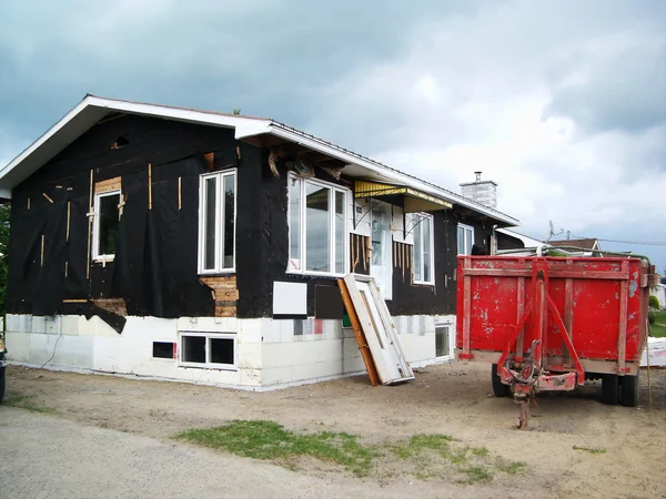 Hus rangerbangård borttagning — Stockfoto