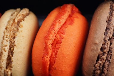 Üçlü lezzetli macaroons