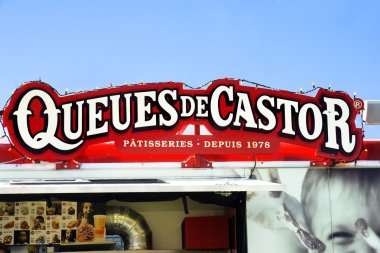 sıraları de castor logosu