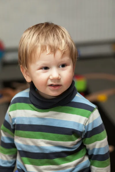 Kleiner Junge — Stockfoto