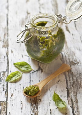 pesto