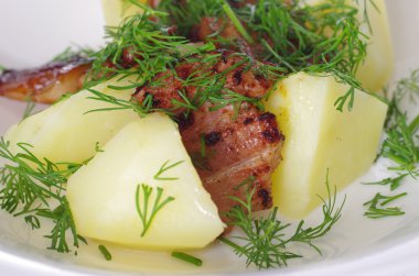 patates kızarmış domuz pastırması