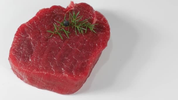 Raw steak — Stock Video