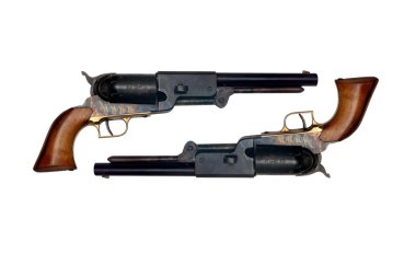 iki özdeş eski colt metal