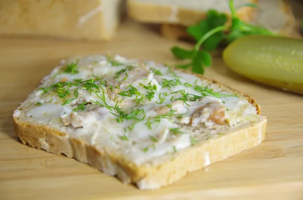 Rebanada de pan con manteca de cerdo — Foto de Stock