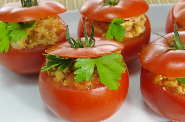 Gefüllte Tomaten — Stockfoto