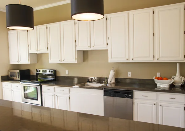 Nice Kitchen with White Cabinets — Stock Photo, Image