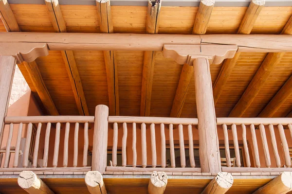 Portico in legno su Adobe Building — Foto Stock