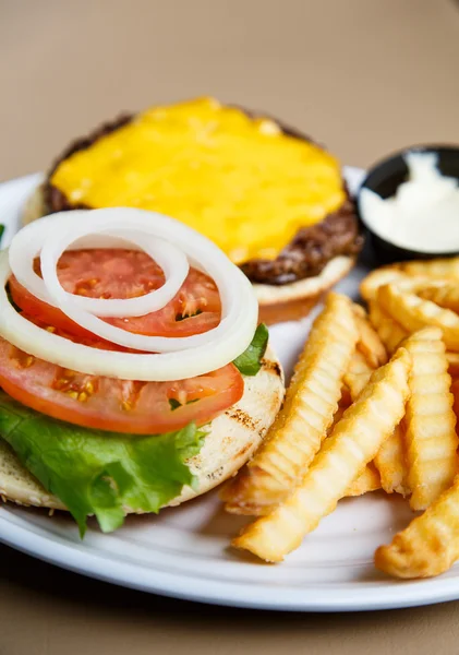 Cheeseburger and French Fries — Stock Photo, Image