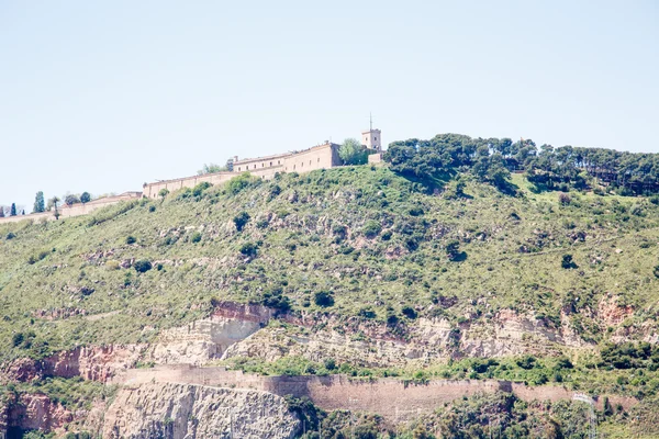 Festung auf dem spanischen Hügel — Stockfoto