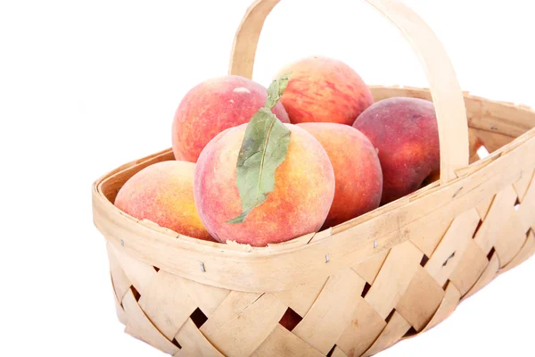 Basekt of Peaches on White — Stock Photo, Image