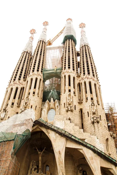 Вежі Sagrada Familia на білому — стокове фото