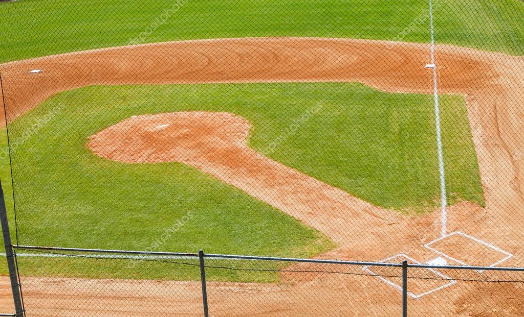 Baseball Field from Above Through Backstop Fence — Stock Photo