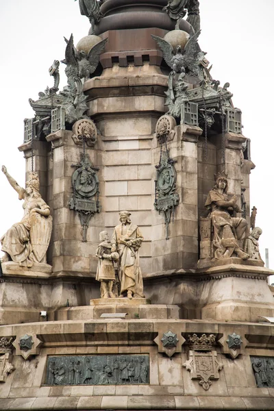 바르셀로나에서 콜럼버스의 동상 — 스톡 사진