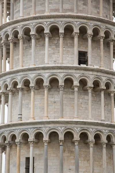 Pisa kemerli ve sütunlar — Stok fotoğraf