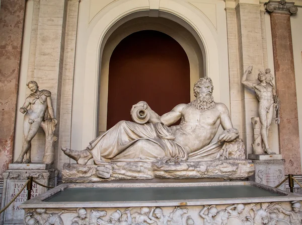 바티칸 박물관에서 조각상 — 스톡 사진