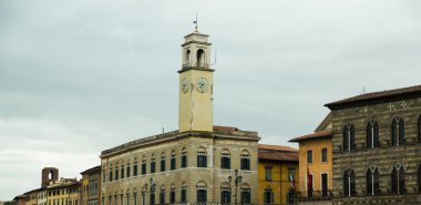 eski Toskana Town Saat Kulesi