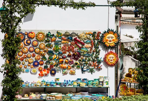 Many Colorful Pieces of Pottery — Stock Photo, Image