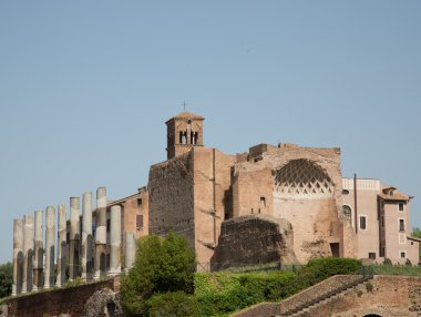 palentine Tepesi'nde Harabeleri