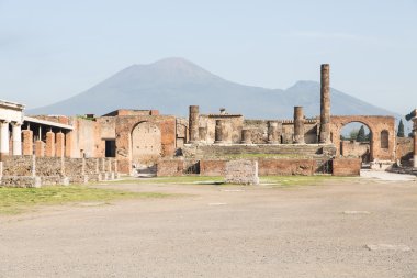 vesuvius arka planda ile antik Pompei