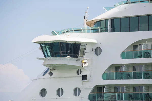 Moderne crows nest op cruise ship — Stockfoto