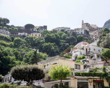 positano hillside evlerine