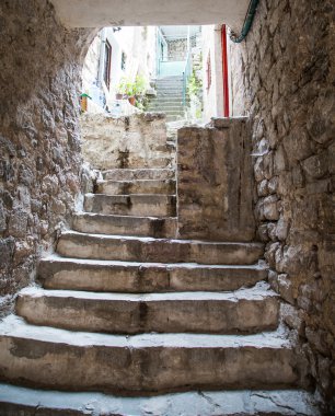 merdiven içine ışık