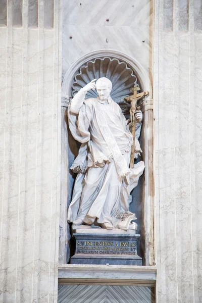 Statue of Saint Vincent in Vatican — Stock Photo, Image