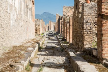 vesuvius arka planda Pompeii sokak