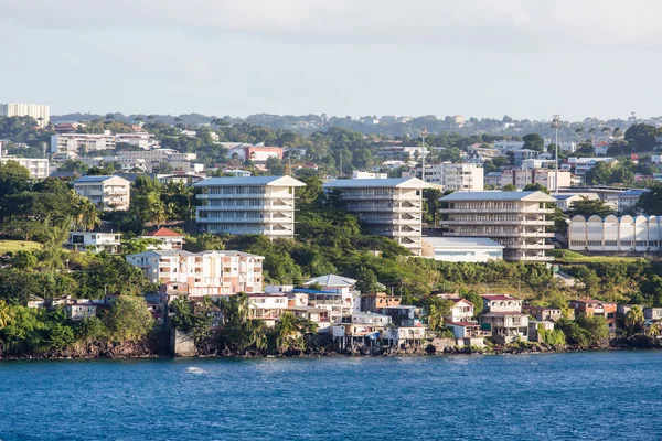 martinique sahil üzerinde modern apartmanlar