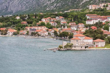 kotor Körfezi için şehir