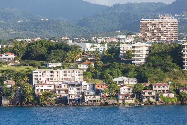 Gamla och nya i martinique — Stockfoto