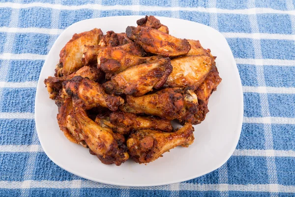 Mesquite Chicken Wings on Blue Towel — Stock Photo, Image