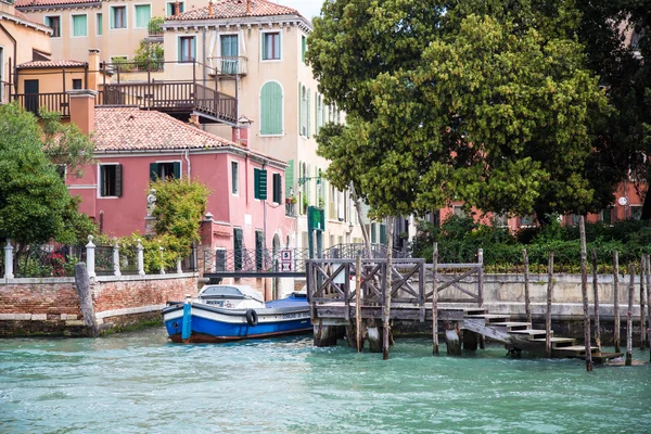 Blue and White Taxi in Venice — Stock Photo, Image