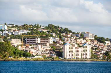 martinique sahil coloful tatil