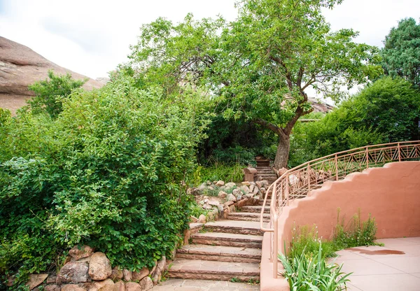 Stone Steps Curving by Green Trees — Stock Photo, Image