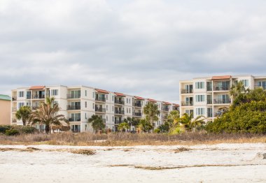 üç hikaye tropik sahil condos
