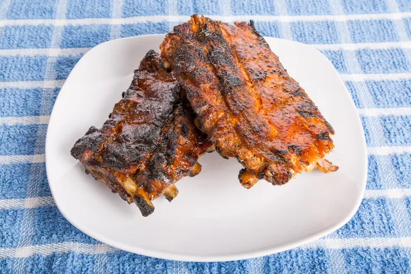 Barbecue Ribs on White Plate — Stock Photo, Image