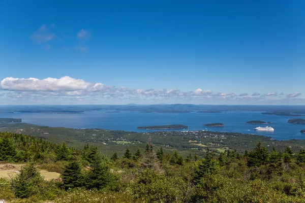 Cruise Ship in Distance off Maine Coast — Stock Photo, Image