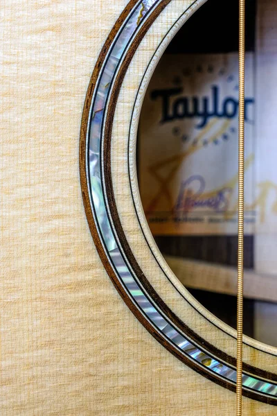 Edge of Sound Hole on Guitar — Stock Photo, Image