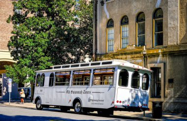 Eski Savannah Tur Otobüsü