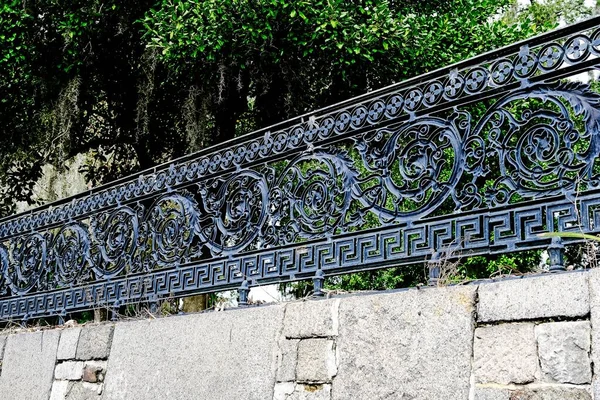 Black Wrought Iron Scrollwork Fence — Fotografia de Stock