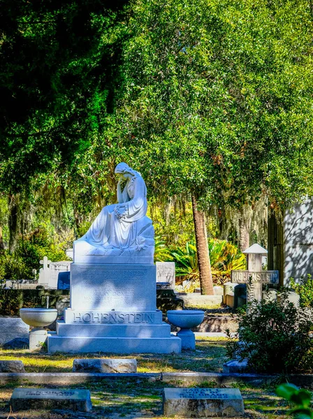 Obří náhrobek v Bonaventuře — Stock fotografie