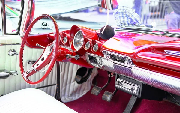 Dashboard of Classic Chevy — Stock Photo, Image